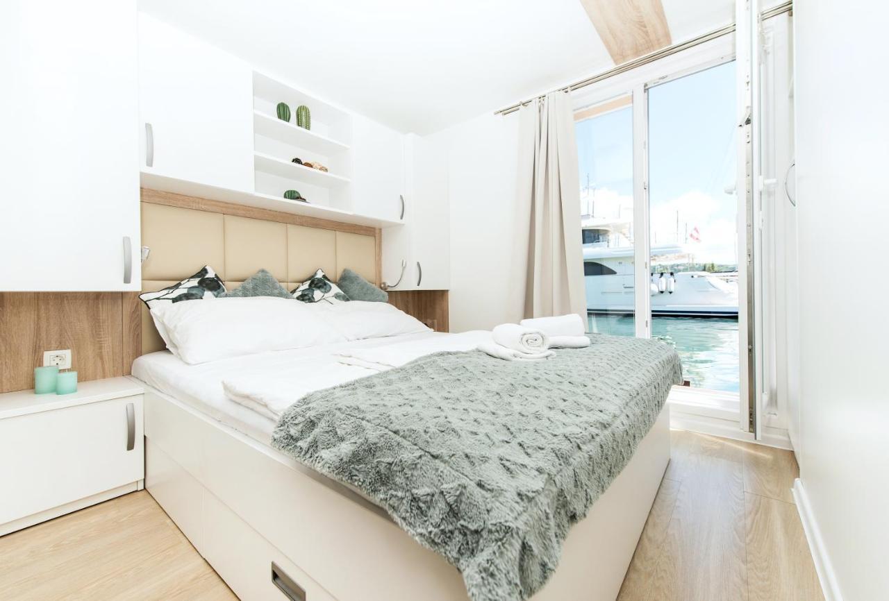 Marina Luxury Houseboat Olive Villa Portorož Exteriör bild